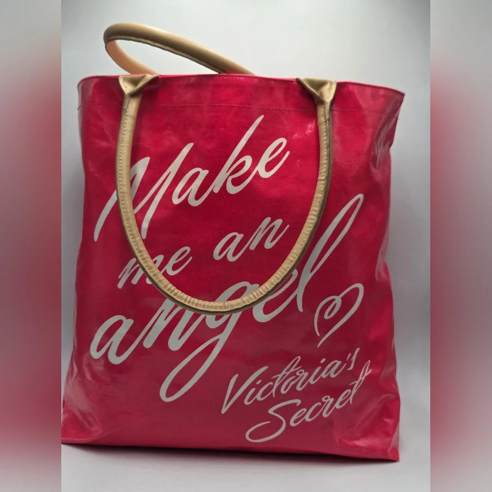 5 pcs Large Tote Bags 2 VS ; 1 Brighton ; 1 deux lux & 1 Barnes & Noble